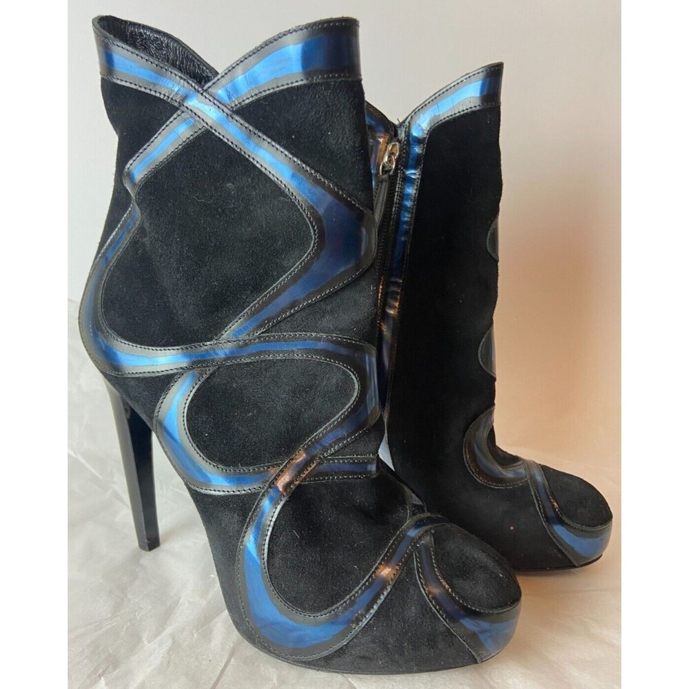 LaRare Paris Womens Leather Pump Heels Black Size 38 Side Zipper Pull On